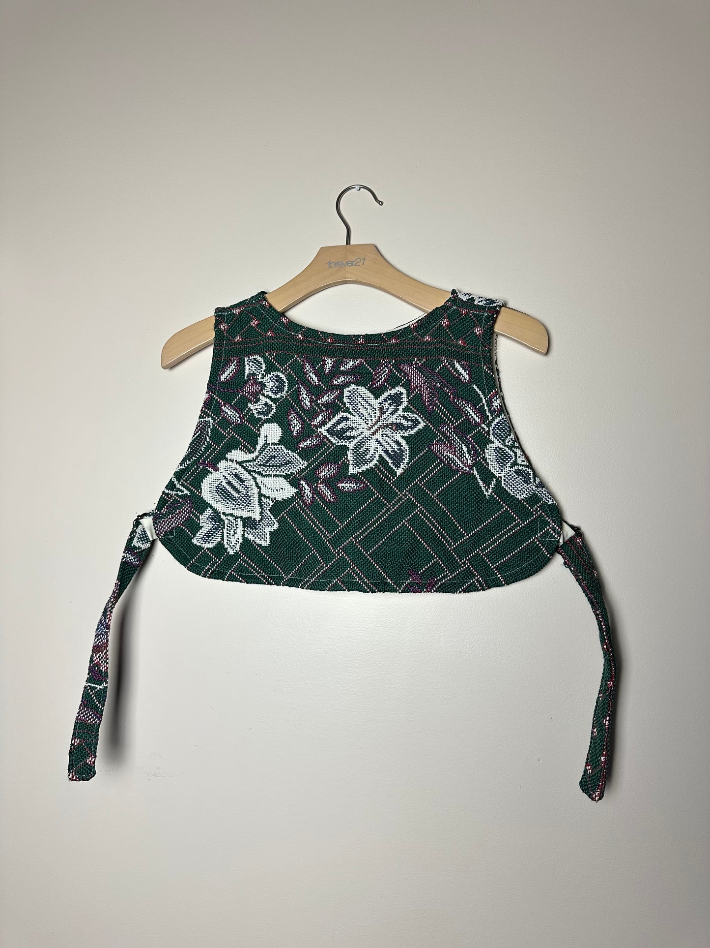 Cropped Buckle Vest (S)