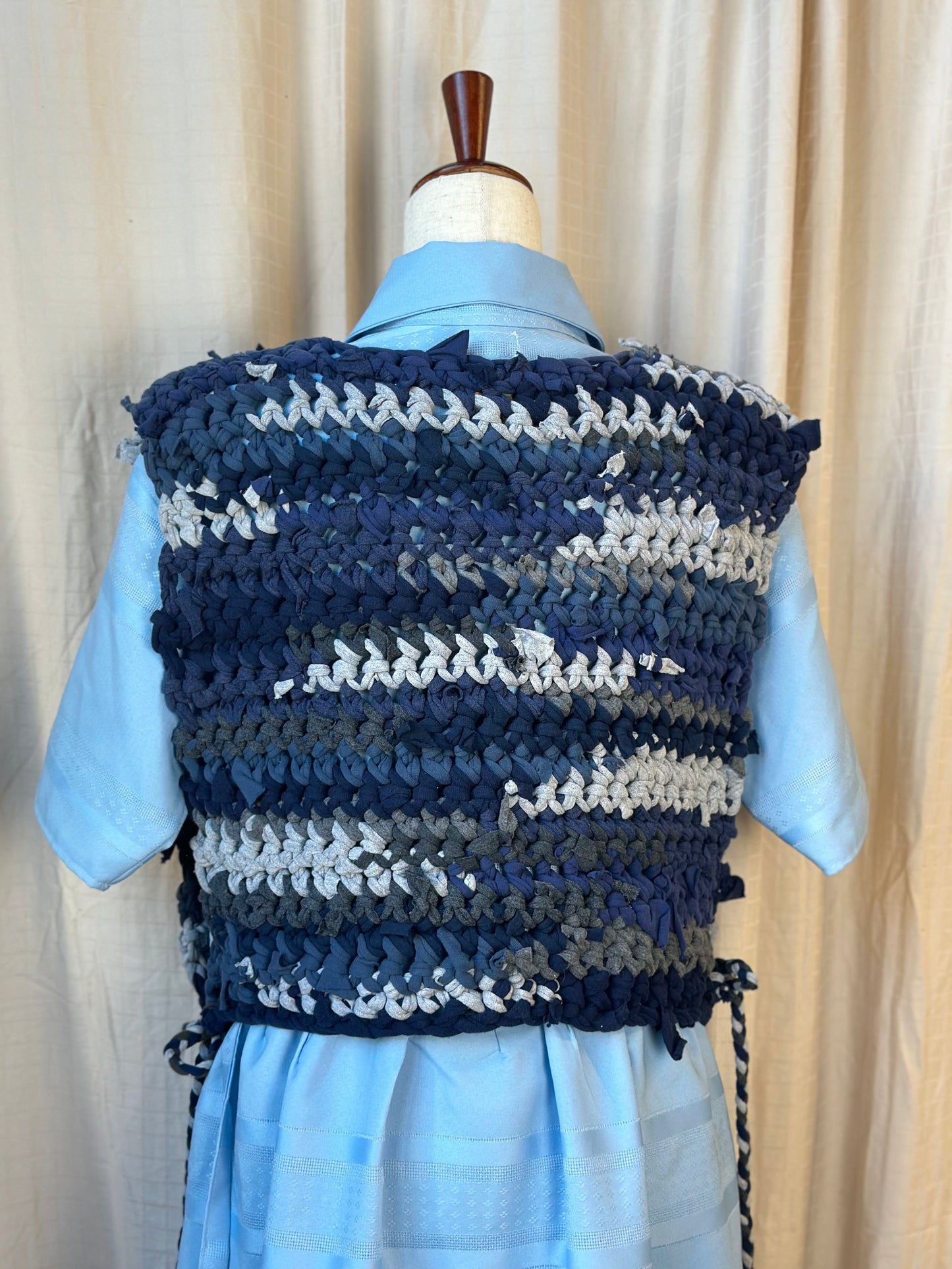 Navy/Gray T-shirt Yarn Crochet Smock Top