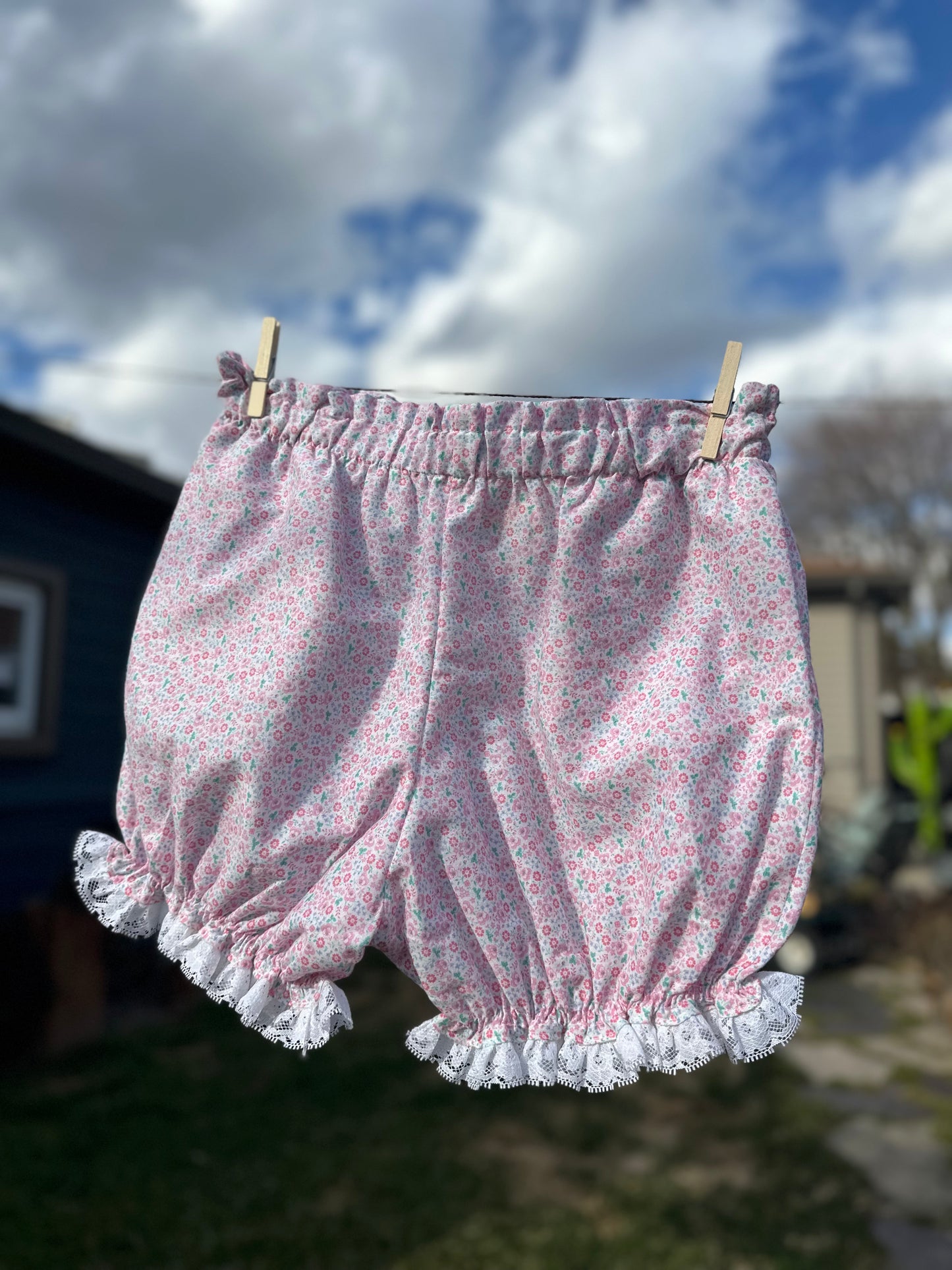 Pink Ditsy Floral Bloomers