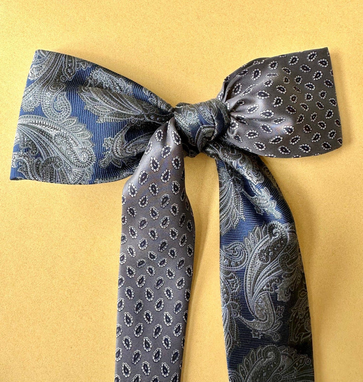 Tie Bow