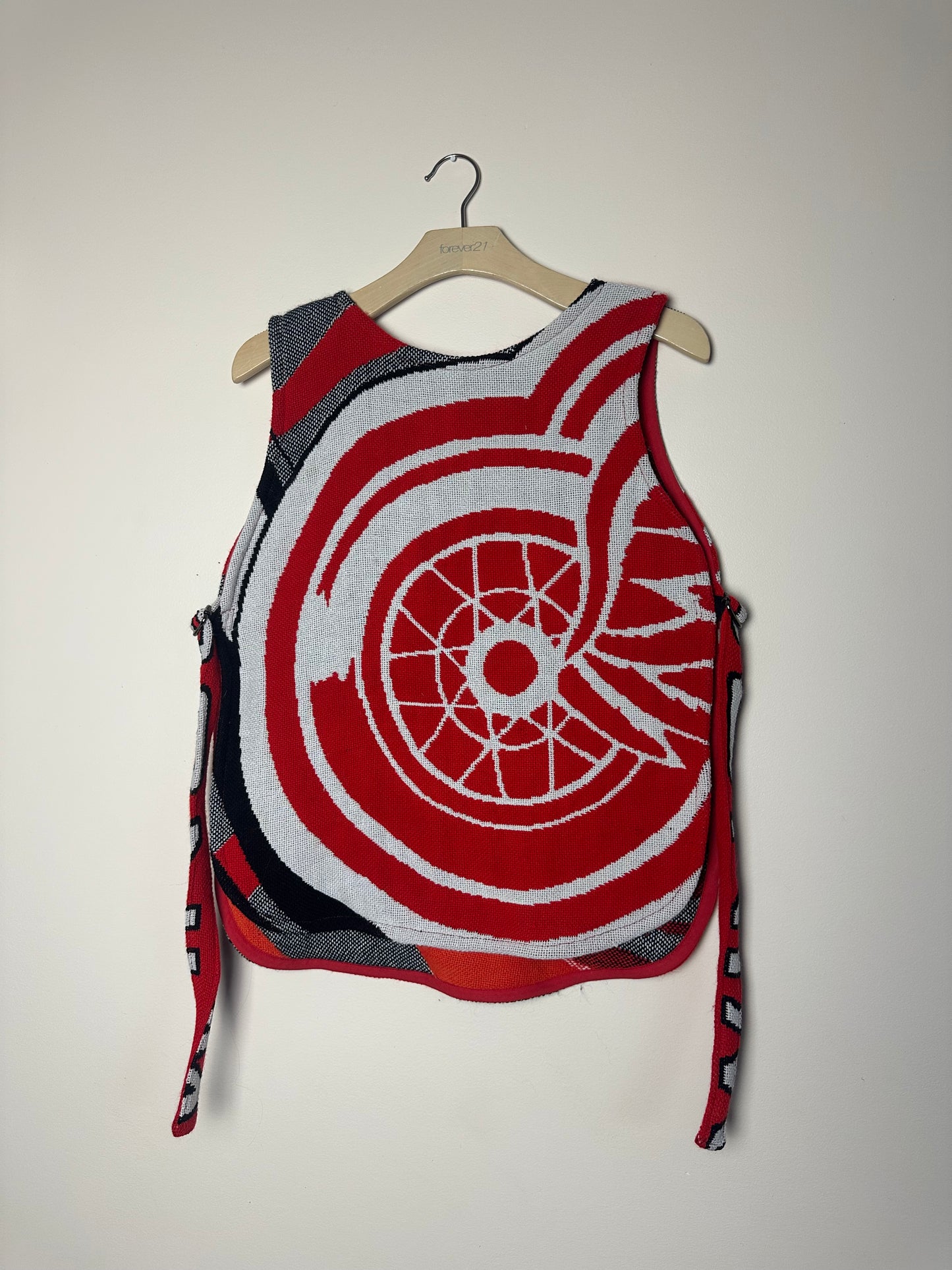 Woven Buckle Vest (M)