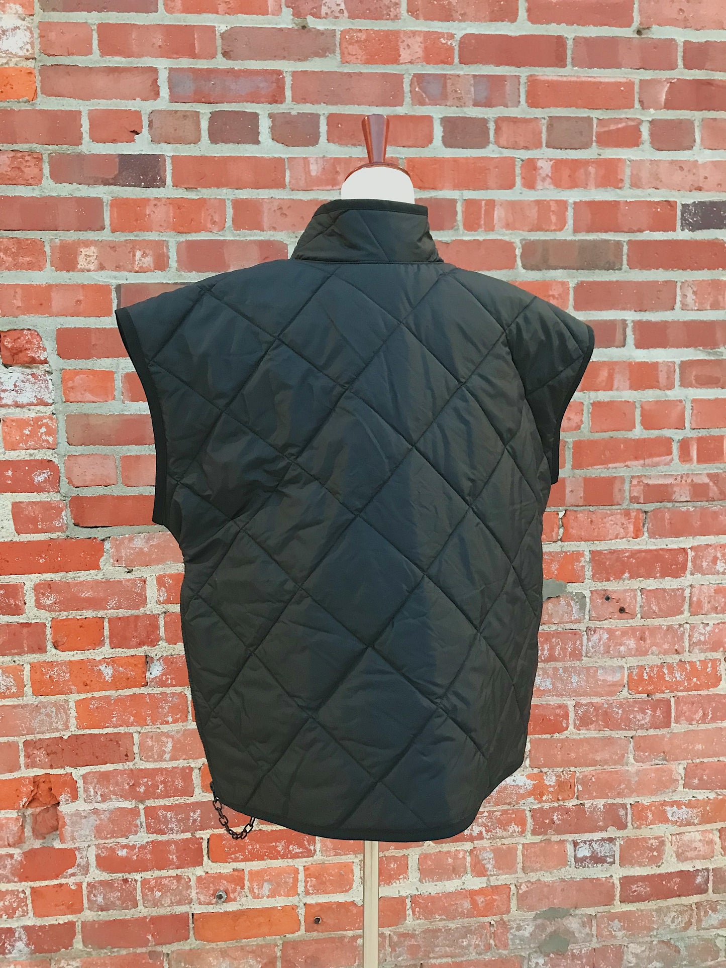 Chained Cargo Puffer Vest