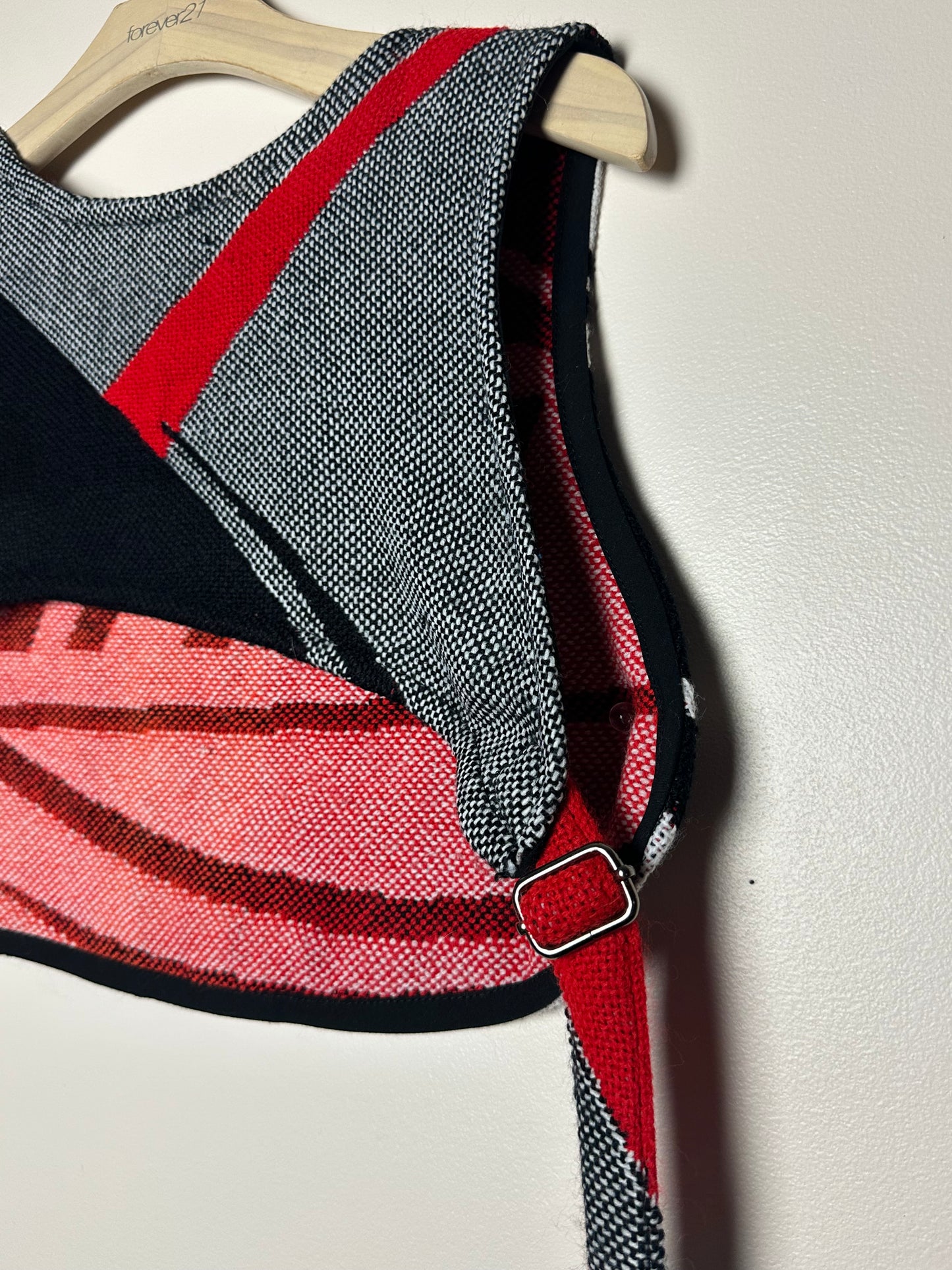 Cropped Buckle Vest (M)