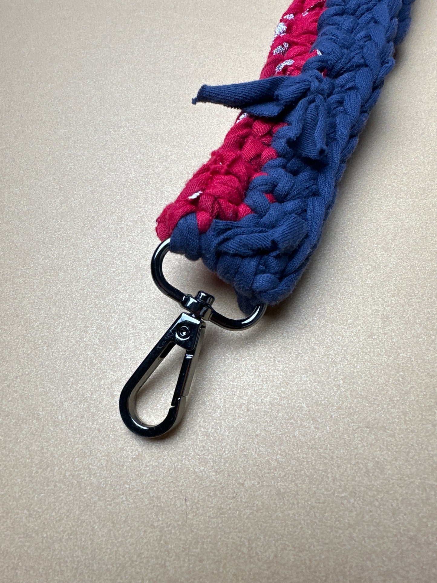 Red/Navy Crochet Wristlet