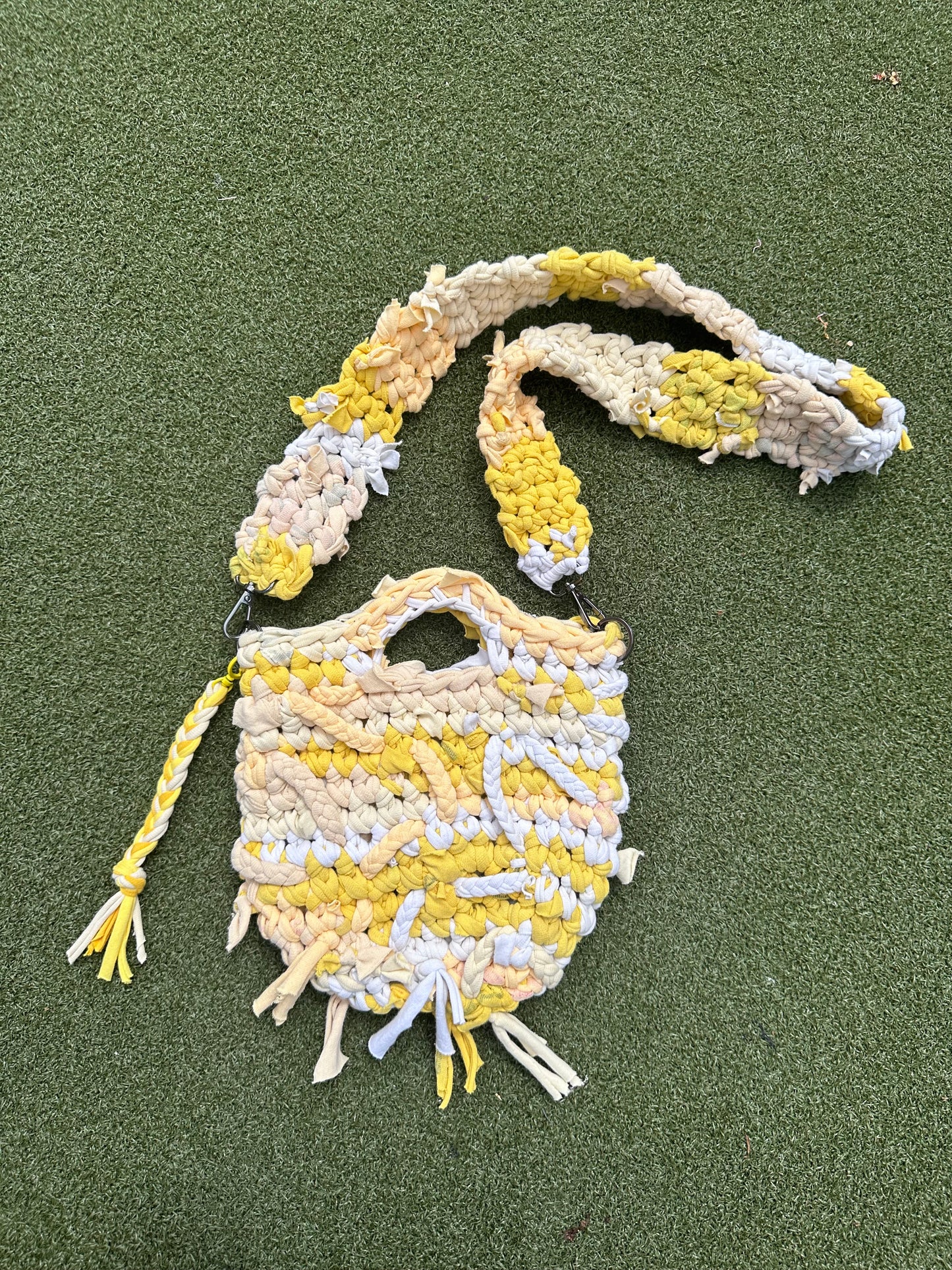 Sweet Corn Crochet Crossbody