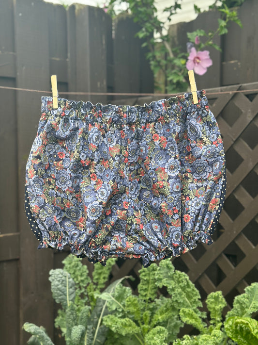 Navy Floral/Star Bloomers (L)