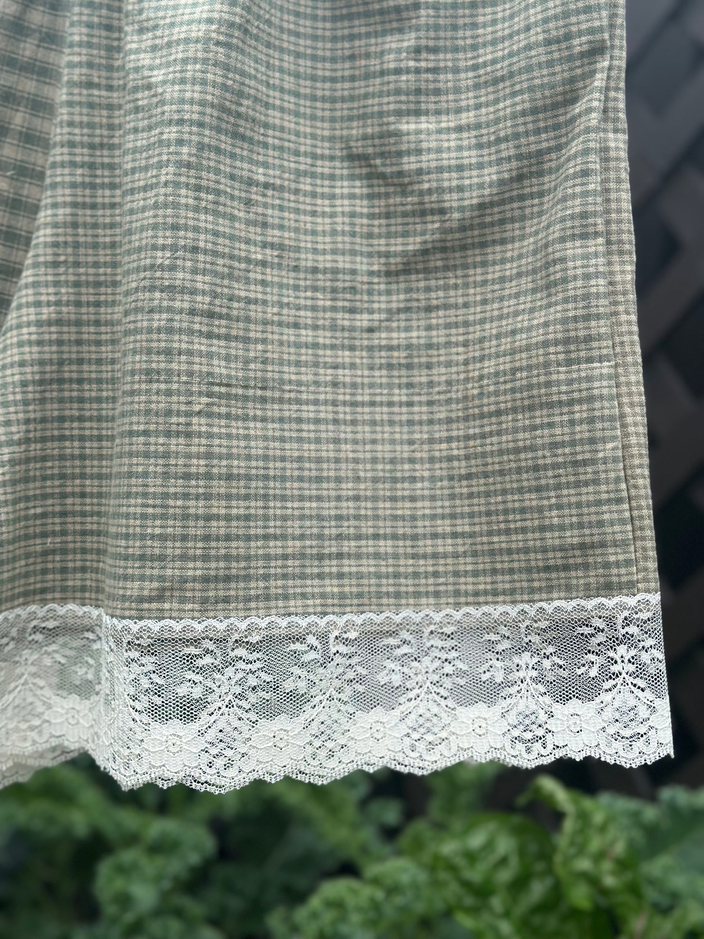 Green/Tan Plaid Lace Shorts (M)